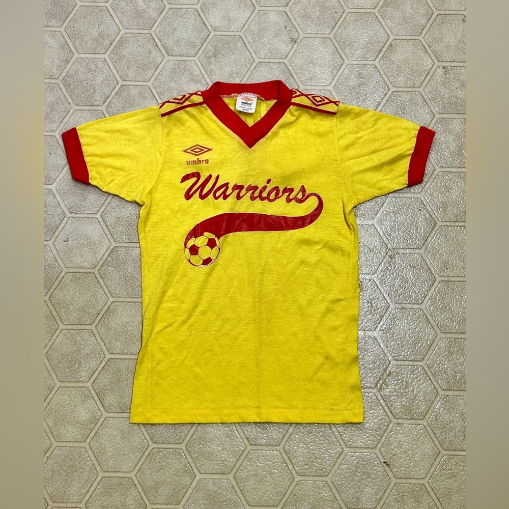 1970s Vintage Umbro V Neck Boys’ Youth Large WARRIORS Soccer T Shirt Jersey